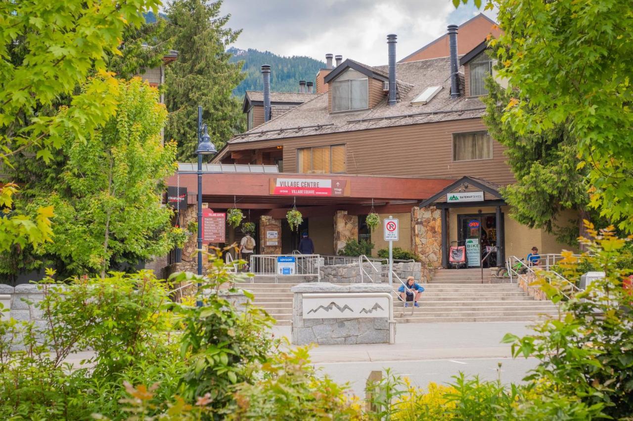 Rainbow By Outpost Whistler Villa Екстериор снимка