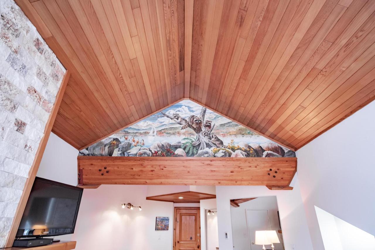 Rainbow By Outpost Whistler Villa Екстериор снимка