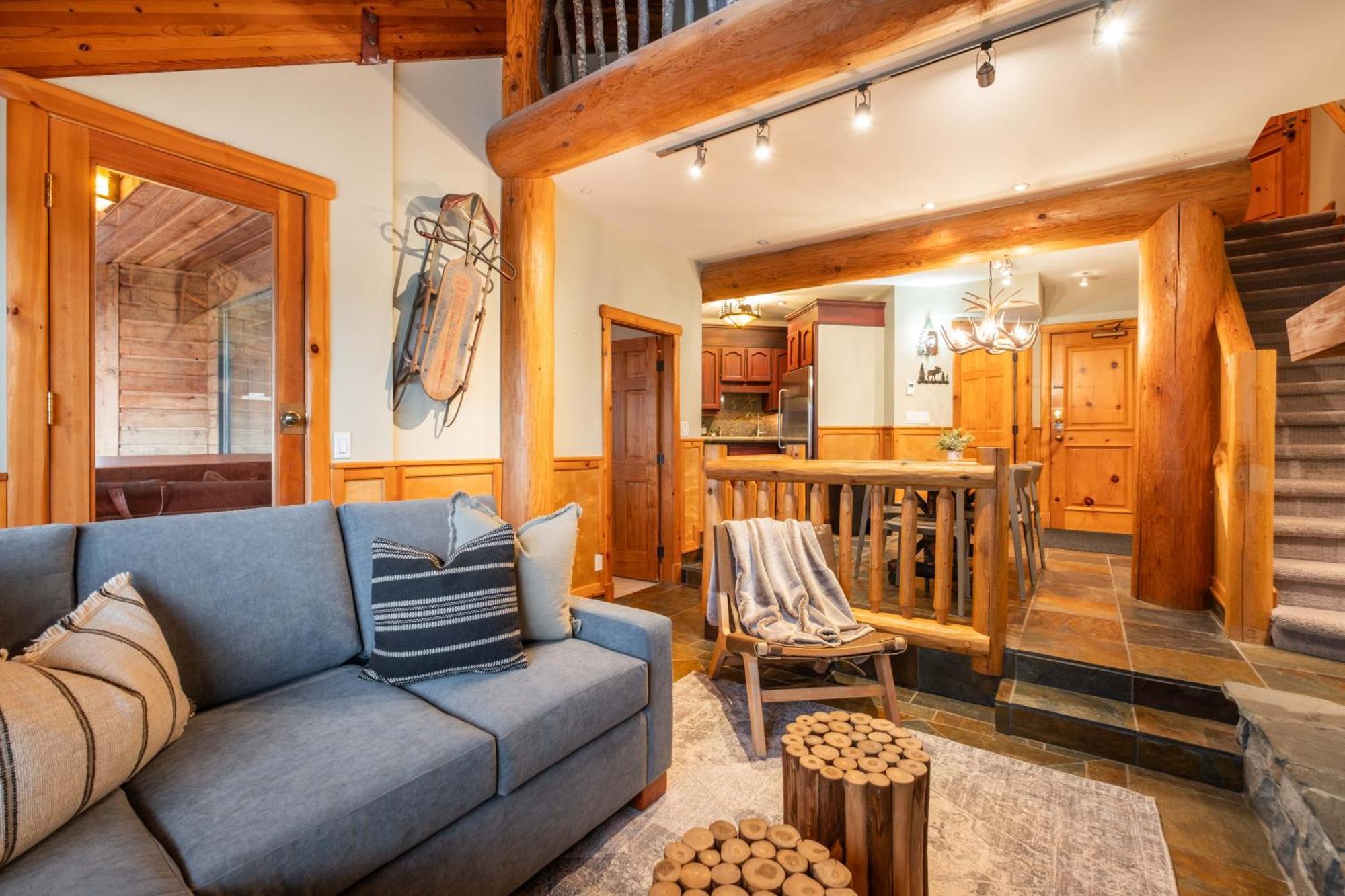 Rainbow By Outpost Whistler Villa Екстериор снимка